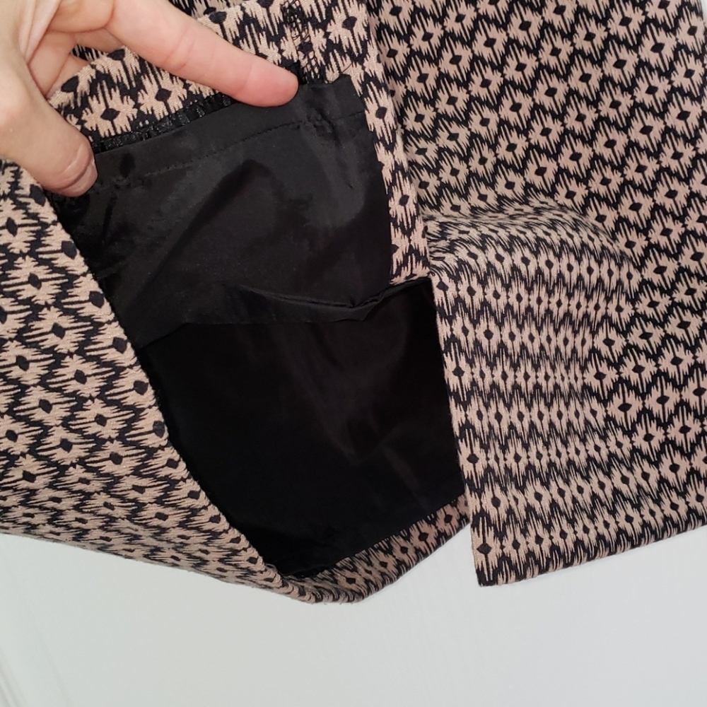 Skirt - Picture 3 of 3